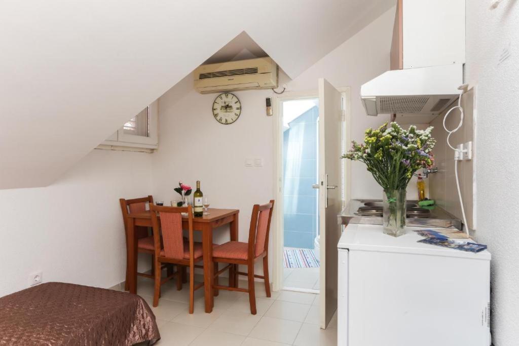 City Center Apartment Larica دوبروفينك المظهر الخارجي الصورة